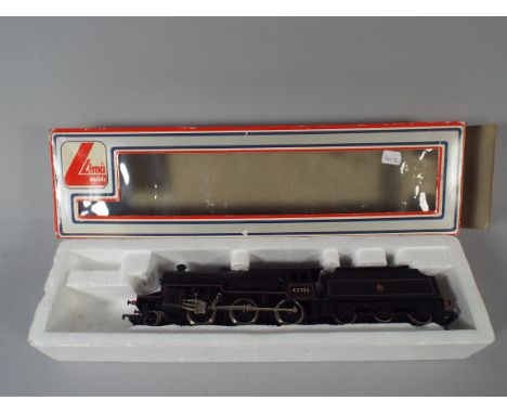 A Lima Locomotive and Tender number 42700