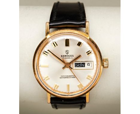 SERVICES MANUAL WIND GOLD PLATED DAY/DATE GENTS DRESS WRISTWATCH, c1960s, the pearlised dial with broad baton numerals and le