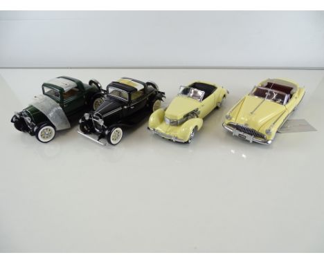 A group of diecast cars in 1:24 Scale by FRANKLIN MINT: comprising 2 x 1932 Ford V8 Deuce Coupé in green and black, a 1937 Co