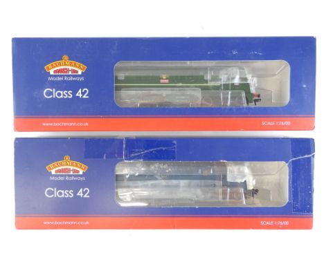 A pair of BACHMANN Warship Class diesel locomotives in BR green and blue liveries - VG in F/G boxes (2)