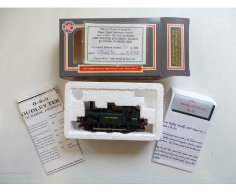 A DAPOL limited edition Terrier class steam tank locomotive in Southern green livery numbered 2655, #30 of 100 - VG in G/VG b