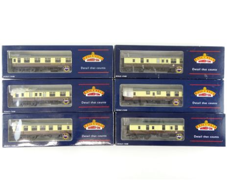 A group of BACHMANN BR Mark 1 passenger coaches in Western Region brown/cream livery - G/VG in G/VG boxes (graffiti to one bo