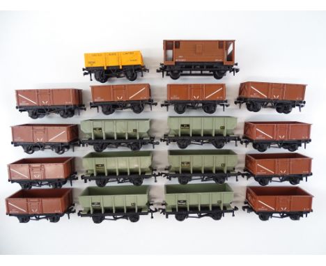 A quantity of unboxed HORNBY DUBLO 2-rail wagons, mainly mineral and hopper versions - G (18)