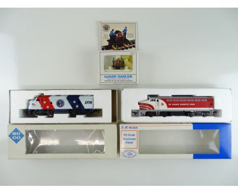 A pair of American Outline diesel locomotives by ROCO (one branded E-R MODELS), together with a BACHMANN Gandy Dancer - G/VG 