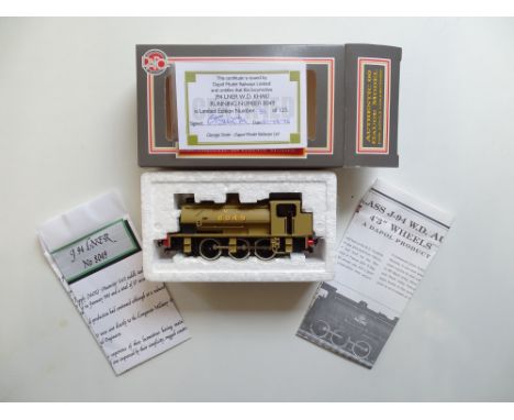 A DAPOL limited edition J94 class steam tank locomotive in LNER WD Khaki livery numbered 8049, #31 of 125 - VG in G/VG box