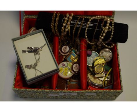 Costume Jewellery - gold coloured necklaces; rings; amethyst crystal pendant; 1940s girl guides brooch; rings; mother of pear