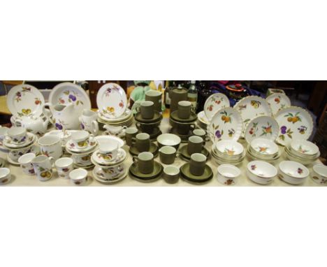 Ceramics - Denby Chevron coffee service, coffee pot, milk cups, saucers and tea plates; Royal Worcester Evesham tea and dinne
