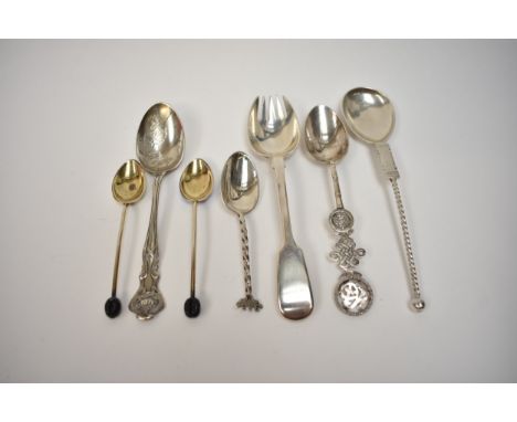 Silver teaspoons, coffee bean spoons, Chinese silver spoon, souvenir spoon, spork and spoon marked 830S (7).  119g