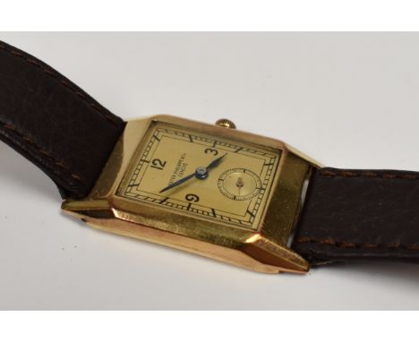 Patek Philippe &amp; Co Genève wristwatch in Cartier case, Model ref. 8177