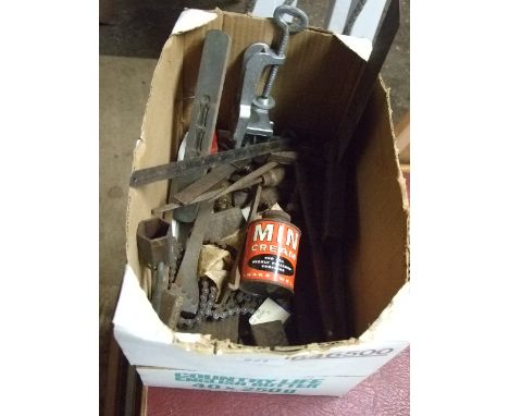 BOX VINTAGE TOOLS,LEVEL ETC