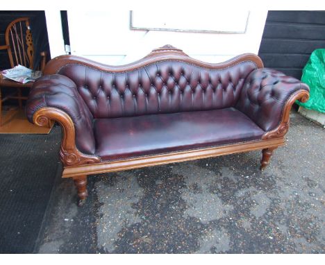 VICTORIAN RED LEATHER BUTTON BACK SCROLL END SOFA MAHOGANY FRAMED