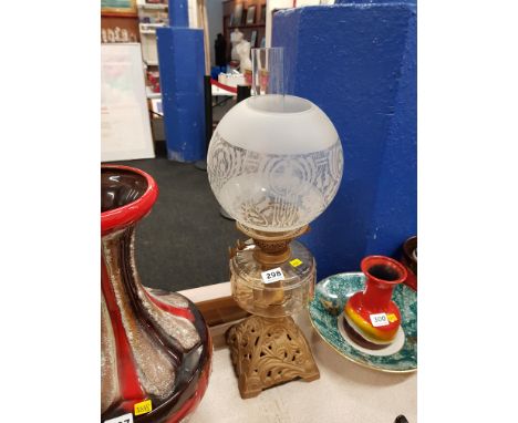 VICTORIAN OIL LAMP 