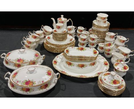 A Queens Rosina China Stratford pattern dinner, tea and coffee service, comprising tureens, dinner plates, salad plates, side