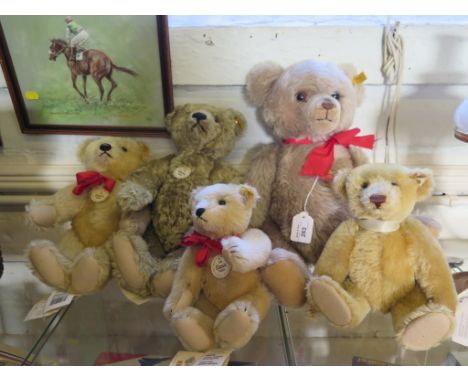 Five Steiff teddy bears: 1909 classic 35, 1909 classic 25, 1920 classic 42, Old Time Growler and 150 years commemorative 28
