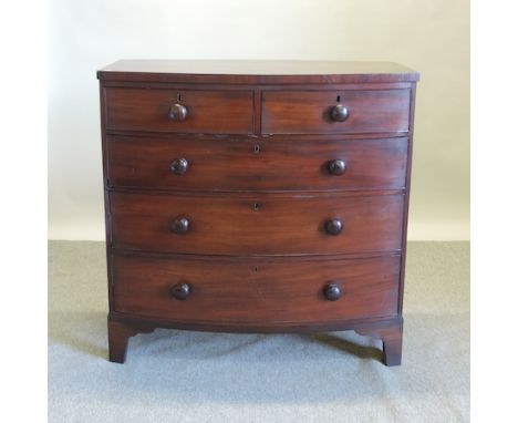 A Victorian mahogany bow front chest, on bracket feet, 106cm 