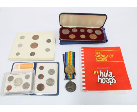 WWI War &amp; Victory medals awarded to 204673 Pte W. Young LN Lan R, together with Silver Jubilee Year coin set to commemora