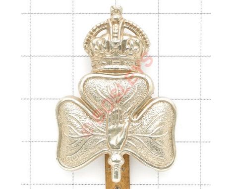 Irish. Ulster 14th Bn (Young Citizens) Royal Irish Rifles WW1 “Kitchener’s Army” cap badge. Fine scarce die-stamped white met