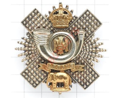 Scottish. Highland Light Infantry Officer’s HLI glengarry badge circa 1901-52 Die-cast silvered with removable gilt mounts. L