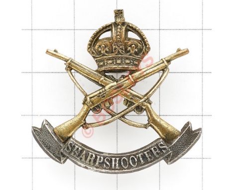 Sharpshooters Imperial Yeomanry Officer’s cap badge circa 1901-08. Die-cast brass gilt crossed rifles on “Sharpshooters” silv