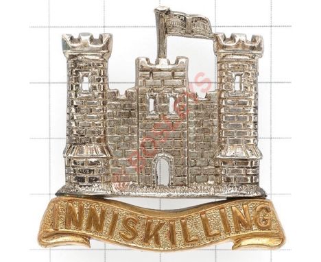 6th Inniskilling Dragoons Officer’s pre 1922 cap badge. Die-cast Castle of Inniskilling in silver resting on a gilt scroll “I