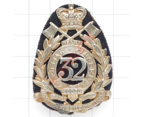 Indian Army. 32nd Punjab Pioneers scarce Victorian Officer’s cap badge. Pre 1903 British made die-stamped silvered example. S
