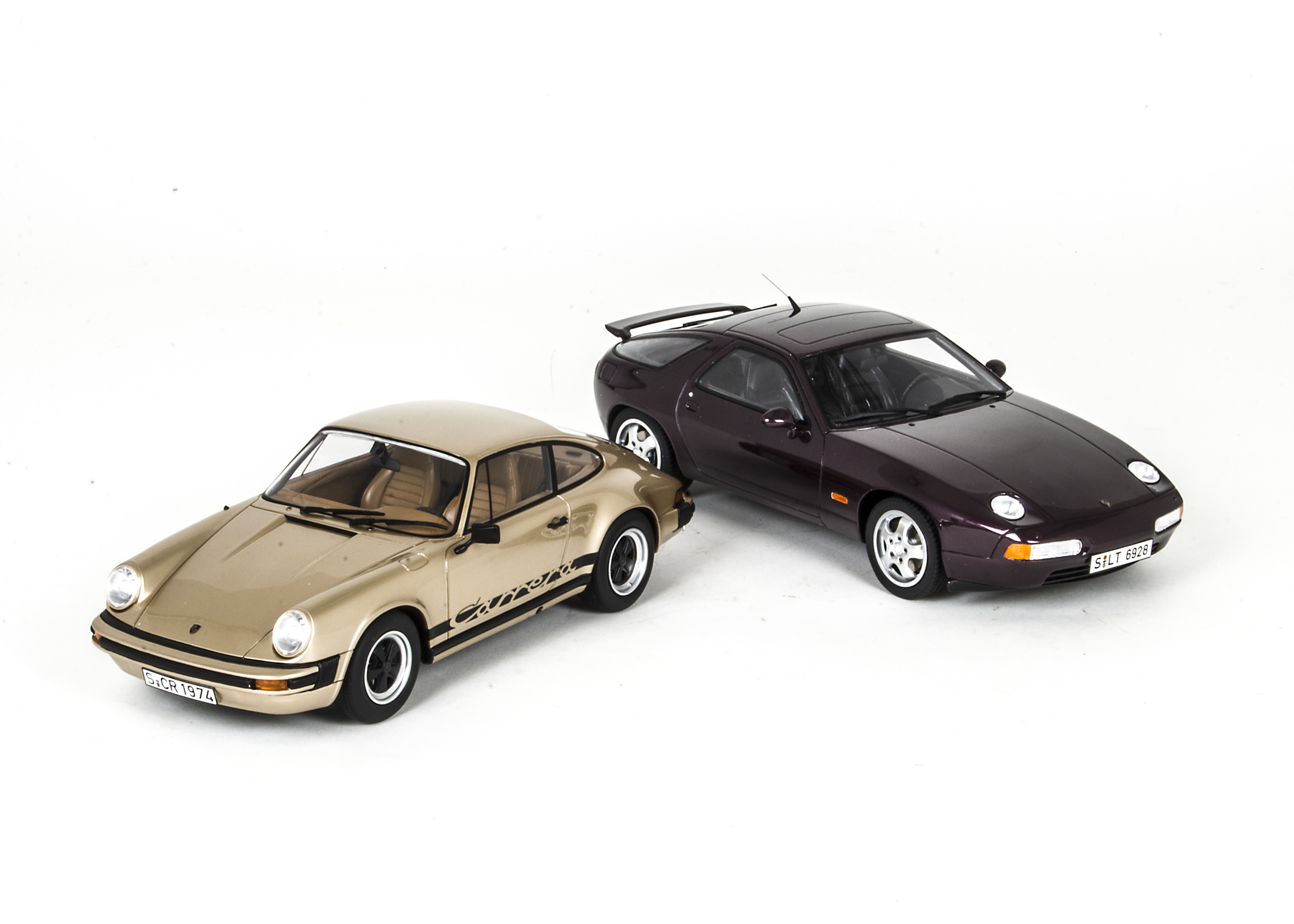 Gt Spirit 1 18 Porsche 911 Carrera 2 7 Gt011zm Porsche 928 Gts Gt006zm In Original Boxes E Bo