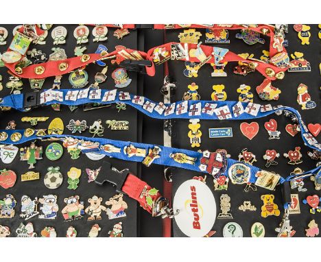 Vintage &amp; Modern Badges, including two folders of mainly Charity badges, a quantity of vintage badges including WVS Civil