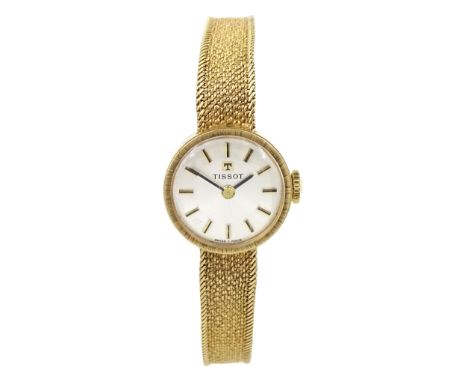 Tissot 9ct gold ladies manual wind wristwatch, London 1970, boxed with papersCondition Report:Approx 12.75gm (excluding movem