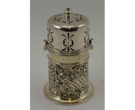 MAPPIN &amp; WEBB A VICTORIAN EMBOSSED SILVER CASTER, Birmingham 1901, 11cm high, weight; 109g 