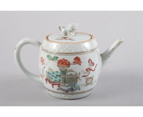 A Chinese famille vert drum-shaped teapot, decorated precious objects and lion finial, 4" high (chip to spout)Condition:chip 