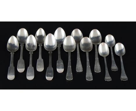 Six William IV and later silver fiddle pattern teaspoons, three trefid teaspoons and four ribbon and tie silver teaspoons, va