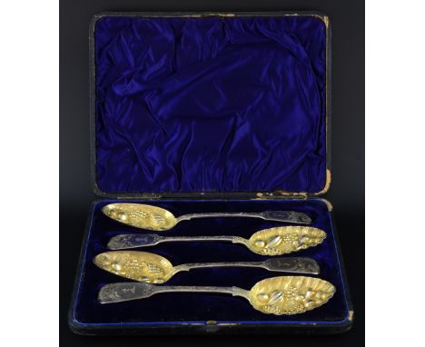 Set of four William IV silver berry spoons, by William Eaton, London, 1836, 9.5oz, 295g, in fitted case,