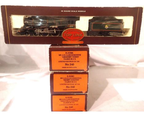 Hornby R2038B Class B17/4, Sunderland 61654, Green Early Crest. 1 of a set of 4 produced for Rails limited edition 240/250. N