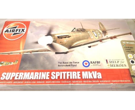 Airfix 1/48 scale kit; Spitfire MK VA, Douglas Bader markings with paint/glue brush. Appears complete, unchecked. P&amp;P Gro