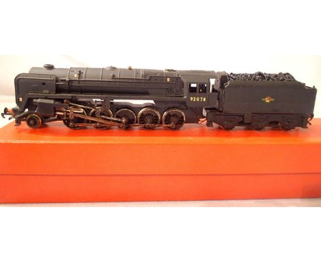 9F Class, 92078, Black, Late Crest, kit built tender, weathered, in fair condition, storage wear to box. P&amp;P Group 1 (£14