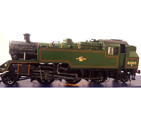 Bachmann 31-976, Class 3MT, standard tank, 82005, Green, Late Crest, in excellent to very near mint condition, box with sligh