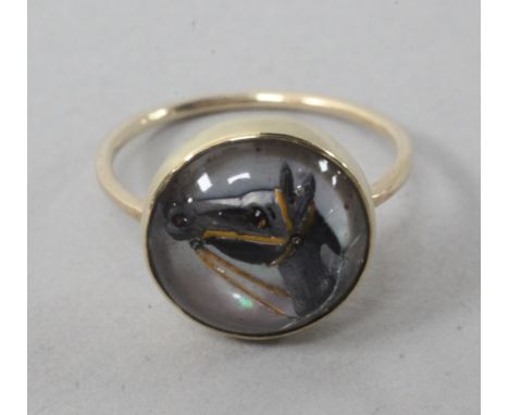 An Essex crystal horses head ring, size K.