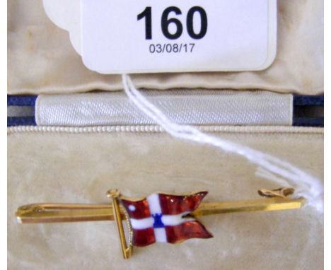 A 15ct gold and enamel East Cowes Sailing Club burgee brooch in Benzie box