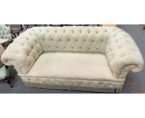 Buttonback Chesterfield sofa in cream damask upholstery, width 190cm