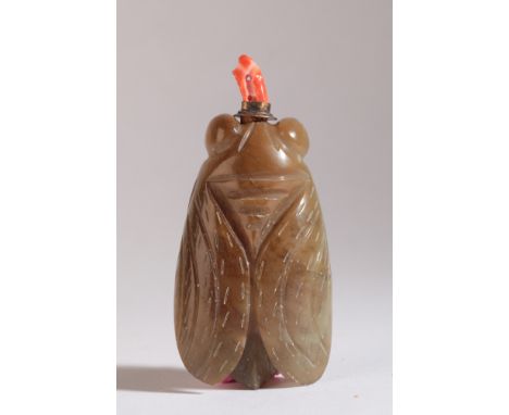 A CHINESE JADE CICADA FORM SNUFF BOTTLE 19th century, the spinach green body carved in the form of the insect, 7cm high overa