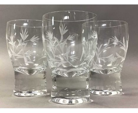 RENNIE MACKINTOSH CRYSTAL GLASSES AND OTHER GLASS ITEMS  the Rennie Mackintosh glasses with floral designs in fitted original