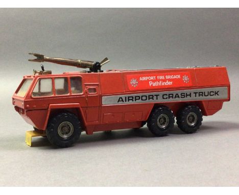 COLLECTION OF DIECAST MODEL VEHICLES including a Corgi Toys 'Centurion Mk III' tank, a Corgi Major Chubb Pathfinder Airport C