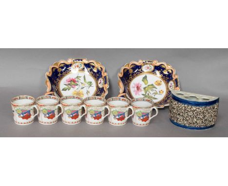 A Worcester Flight, Barr &amp; Barr scalloped and gadrooned imari plate and a similar set of six, circa 1813-40, together wit