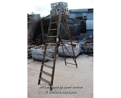 *VINTAGE A-FRAME WOODEN STEP LADDER WITH TEN STEPS