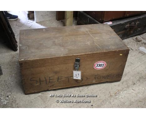 *VINTAGE WOODEN TRUNK, 81.5CM X 45.5CM X 34.5CM
