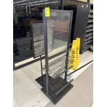 SIGN /SALES AD STAND