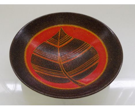 Poole pottery bowl 1966-80 27cm diameter