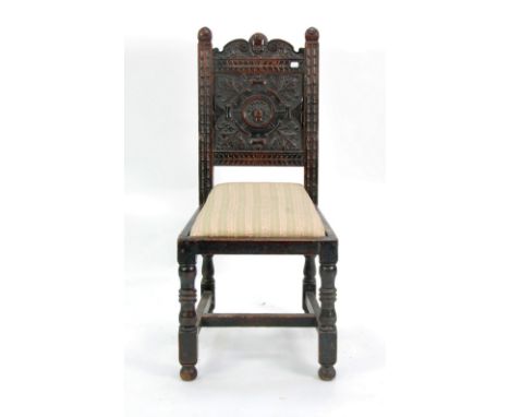 NINETEENTH CENTURY OAK TRIPOD OCCASIONAL TABLE, the circular top above a heavy turned column and raised on downswept legs, 29