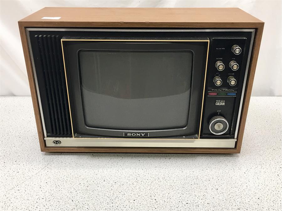 Vintage Sony Trinitron Tv In Cabinet Kv R Chrome And Wood | My XXX Hot Girl