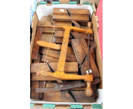 A quantity of old woodworking tools (one box) 